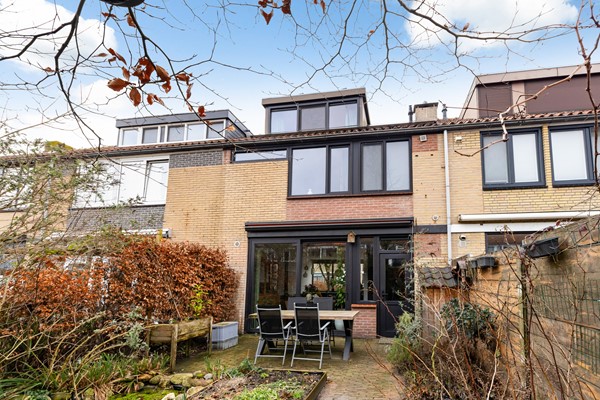 Foto - Te koop: Instapklare tussenwoning in Breda